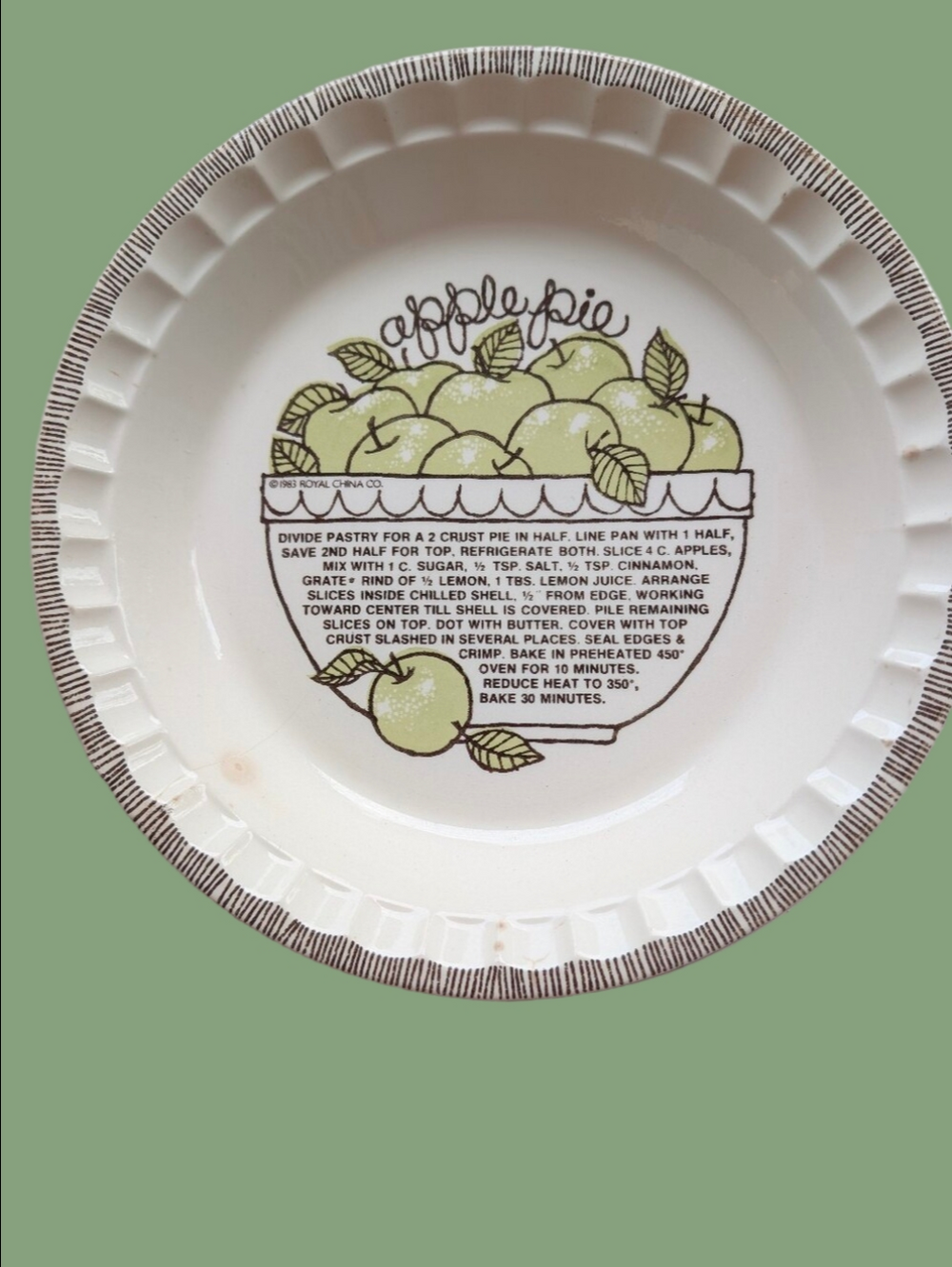 Vintage Apple Pie Ceramic Serving Plate in Cream and Green 1983